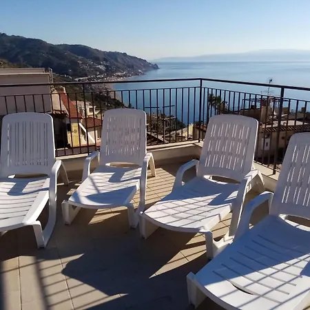 A Look Of Taormina Apartments - A Few Steps From The Center Exterior foto