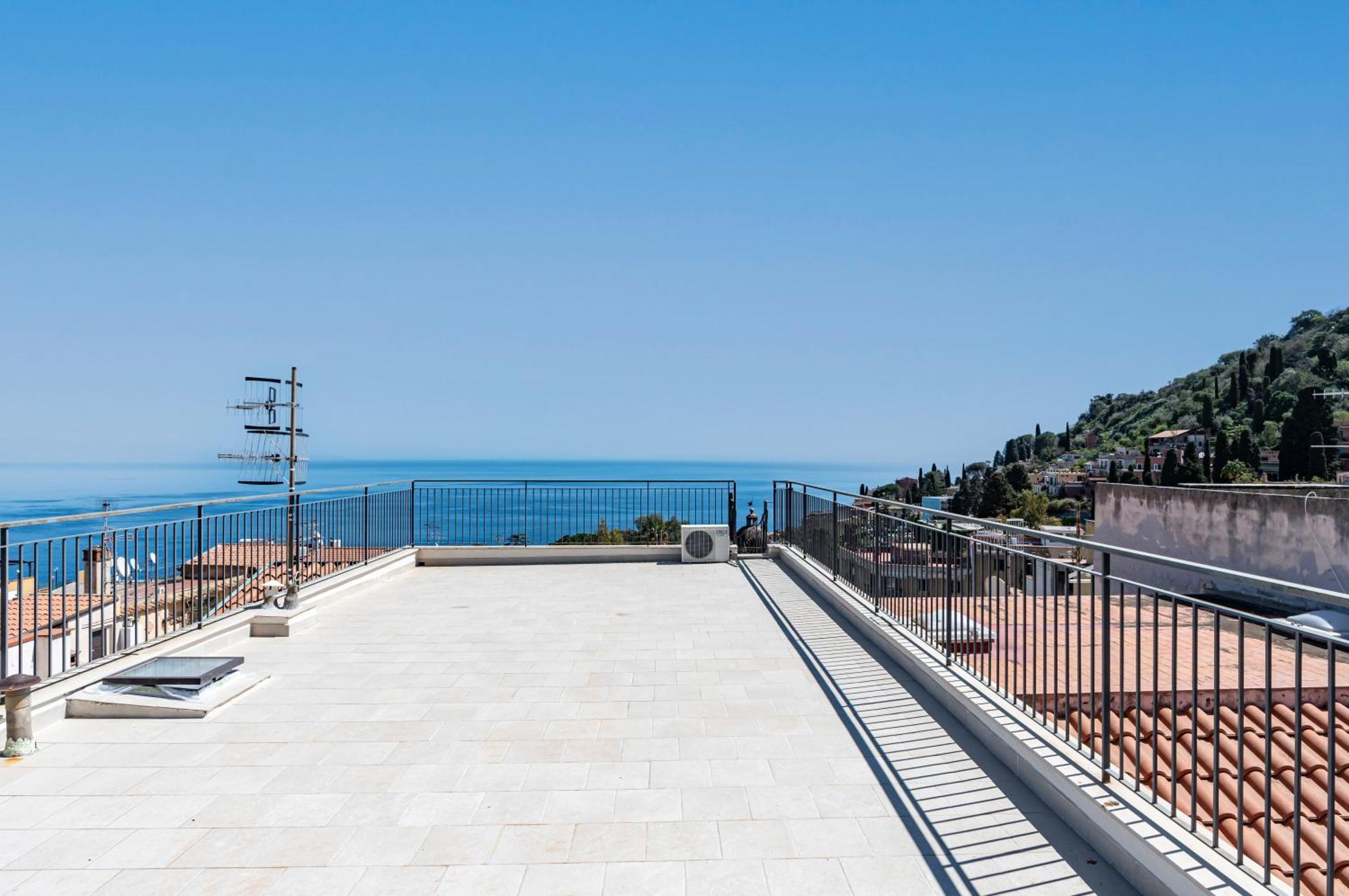 Apartment A Look Of - A Few Steps From The Center Taormina